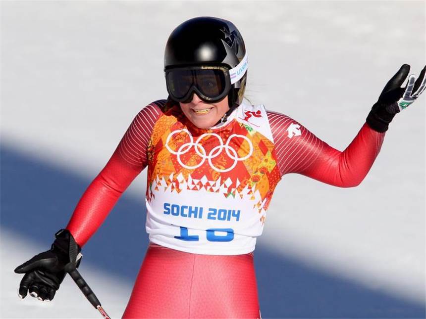 Höfl-Riesch verpasst Medaille - Gisin und Maze siegen Die Schweizerin Lara Gut wusste auch nicht, wo sie die entscheidenden Hundertstel für die Goldmedaille verloren hatte. Foto: Antonio Bat