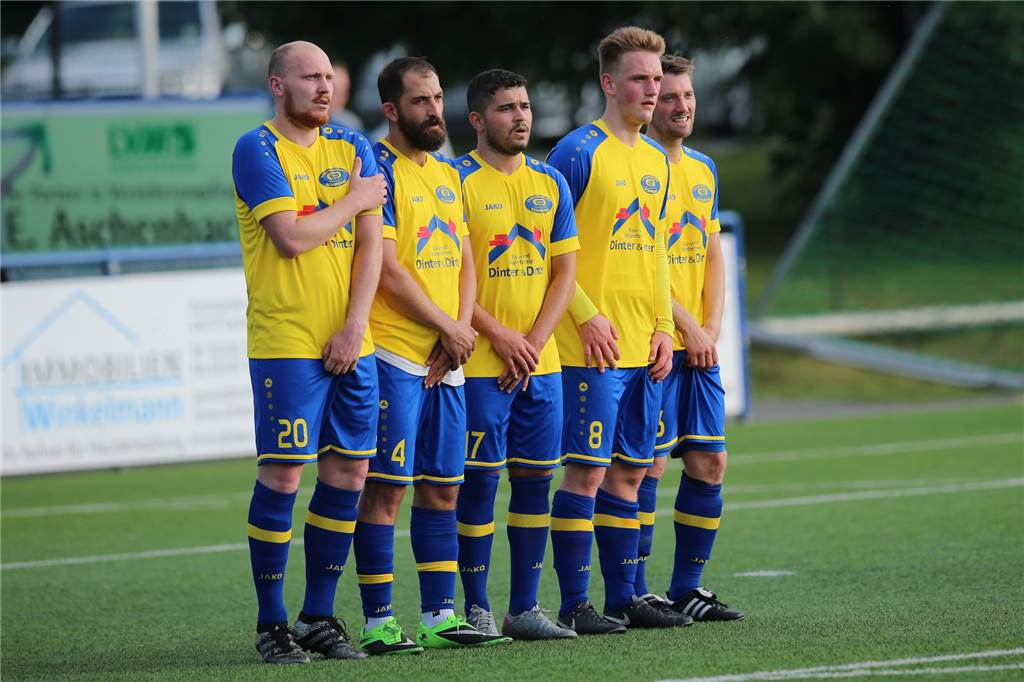 Kreispokal: Spvg Schwerin liegt zurück und dreht Spiel mit 98 Prozent Ballbesitz Die Schweriner Abwehr hielt allen Herner Angriffen stand -mit Ausnahme von jenem, der zum 0:1 führte.