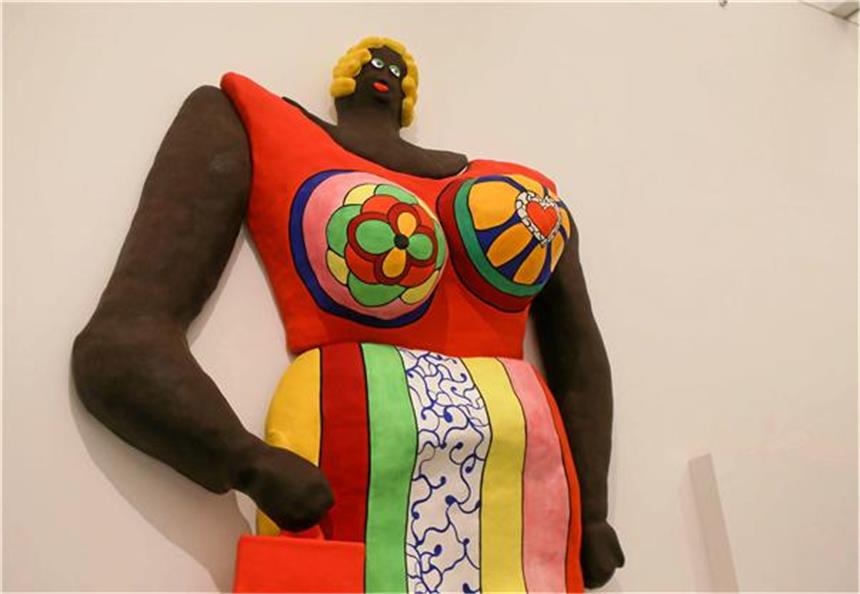 Niki de Saint Phalle oder Cranach im Museum besuchen Die sehenswerte Ausstellung „Ich bin eine Kämpferin“ zeigt die Frauenbilder von Niki de Saint Phalle im Museum Ostwall im Dortmunder U-Turm.