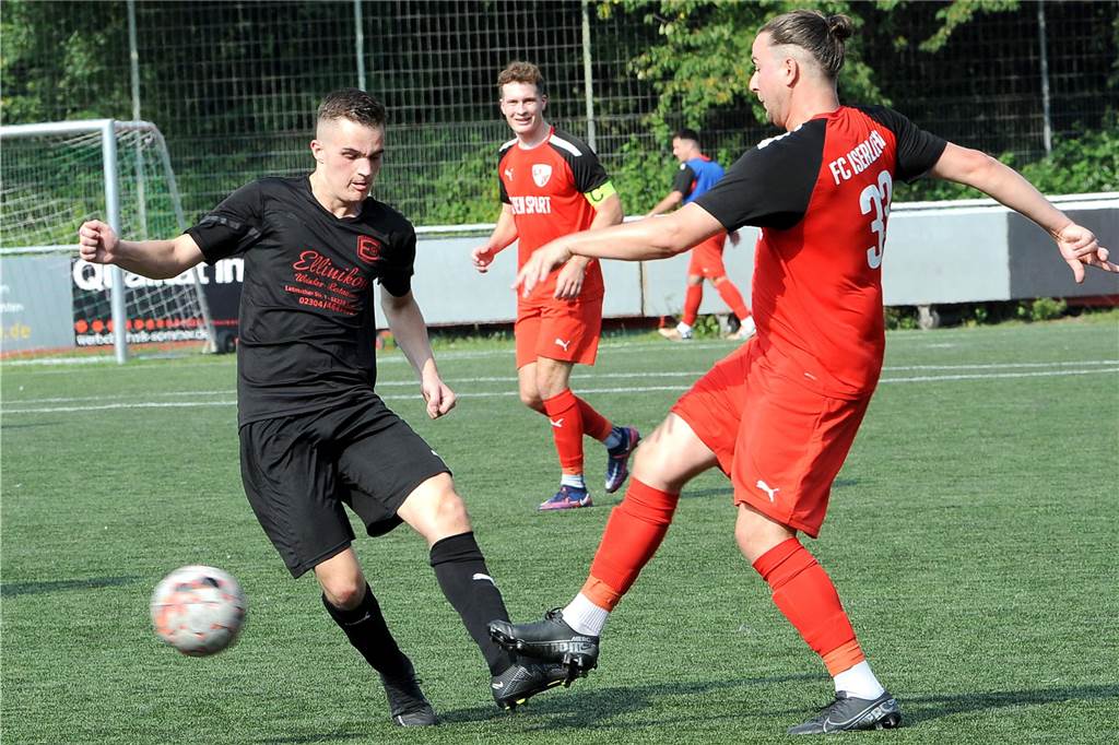 Die SG Eintracht Ergste hat sich vom FC Iserlohn II mit einem 2:2-Unentschieden getrennt.