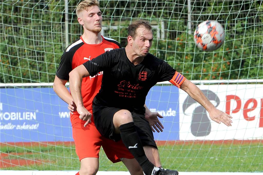 Die SG Eintracht Ergste hat sich vom FC Iserlohn II mit einem 2:2-Unentschieden getrennt.