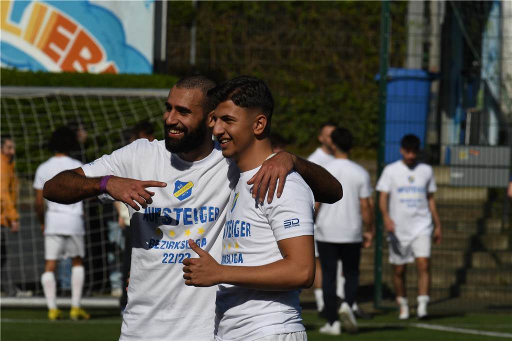 Die SG Gahmen krönte sich am Sonntag zum Meister der Kreisliga A und steigt in die Bezirksliga auf.