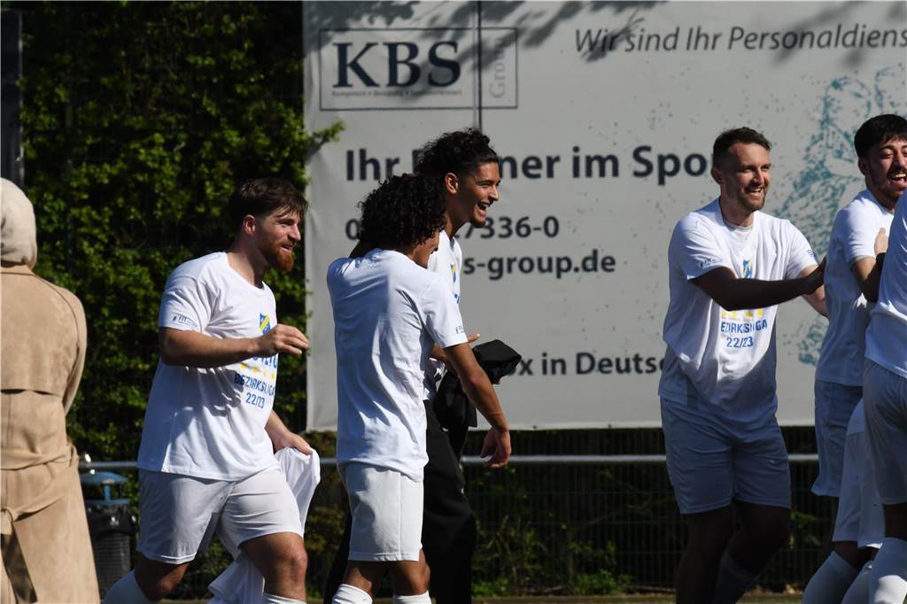 Die SG Gahmen krönte sich am Sonntag zum Meister der Kreisliga A und steigt in die Bezirksliga auf.