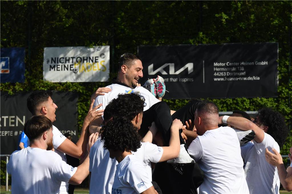 Die SG Gahmen krönte sich am Sonntag zum Meister der Kreisliga A und steigt in die Bezirksliga auf.
