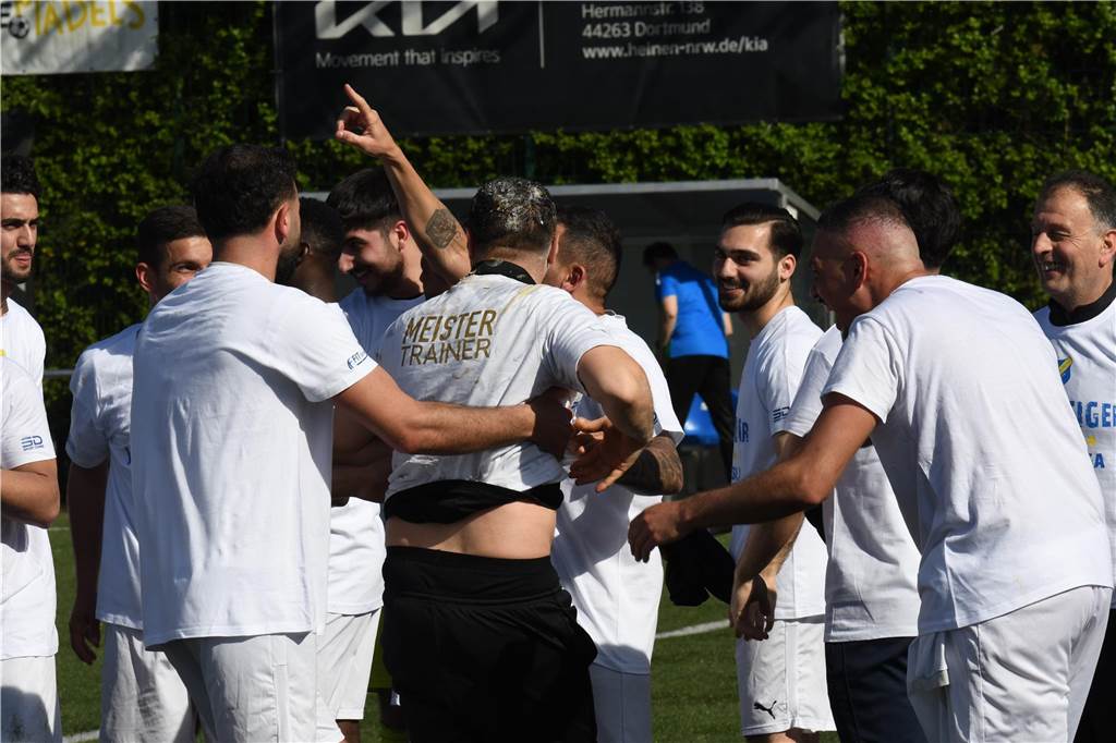 Die SG Gahmen krönte sich am Sonntag zum Meister der Kreisliga A und steigt in die Bezirksliga auf.