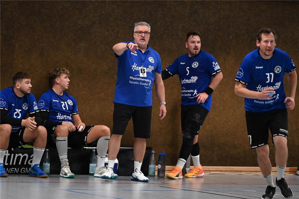 Die SG Handball Kamen hat auf die sportliche Talfahrt reagiert und den Trainer gewechselt. Unter Uwe Nitsch rutschte die SG gewaltig ab.