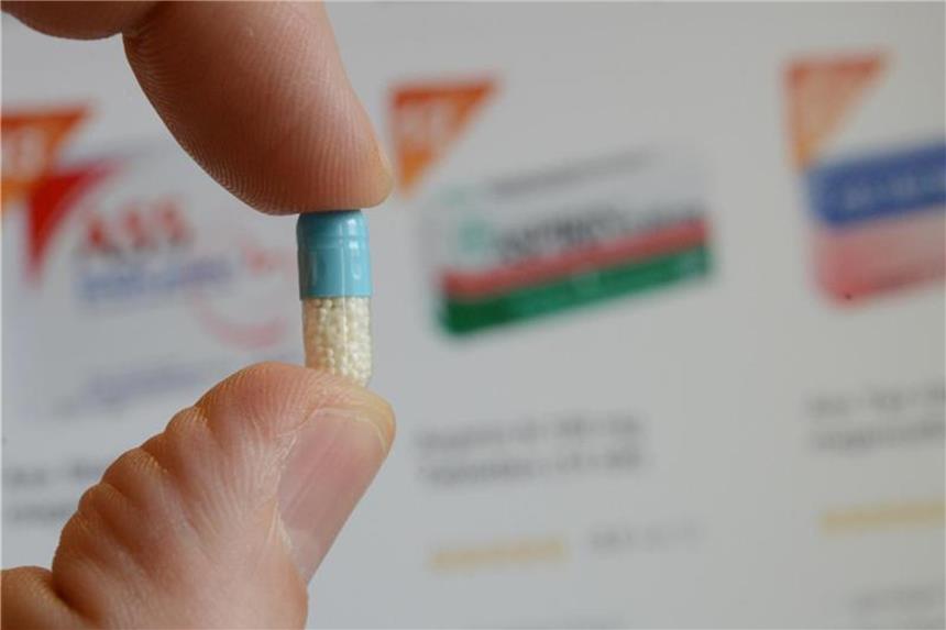 Die Sicherheitslücke machte betroffene Online-Apotheken für das so genannte „Session-Hijacking“ anfällig. Dabei verschafft sich ein Angreifer Zugriff auf die Browser-Sitzung eines anderen Nutzers, der gerade in einem Onlineshop aktiv ist. Foto: Franziska Kraufmann/Illustration
