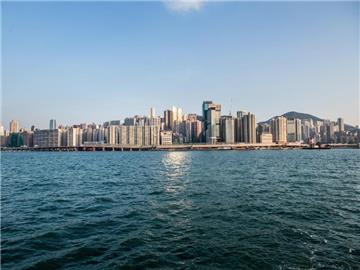 Die Skyline von Hongkong. Mitte 1997 war die britische Kronkolonie zurück an China gefallen. Foto: Bernd von Jutrczenka