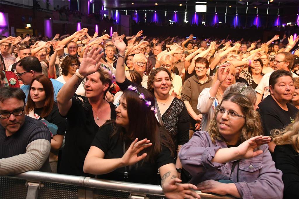 Die Solidarfonds-Schlagerparty in Castrop-Rauxel fand 2023 mit 2800 Gästen statt.