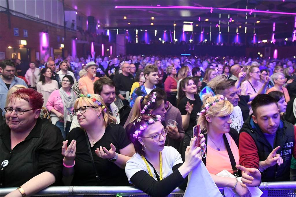 Die Solidarfonds-Schlagerparty ist das größte Event des Jahres in der Castrop-Rauxeler Europahalle.