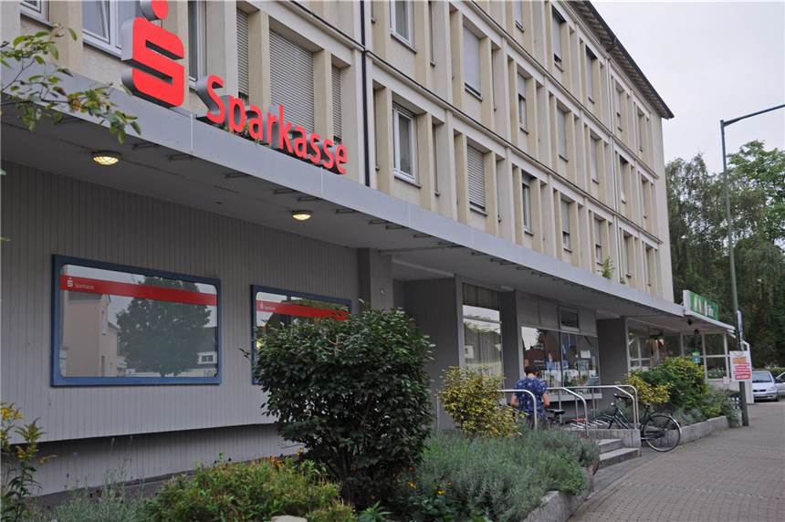 Sparkasse schließt Filiale an der Bebelstraße früher als angekündigt Die Sparkassen-Filiale an der Bebelstraße wird Mitte Oktober geschlossen.