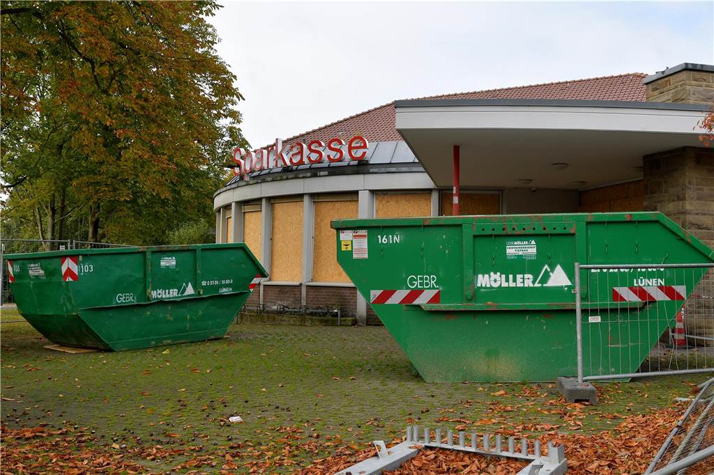 Die Sparkassen-Filiale an der Jägerstraße wurde bei der Sprengung im September 2021 völlig zerstört.