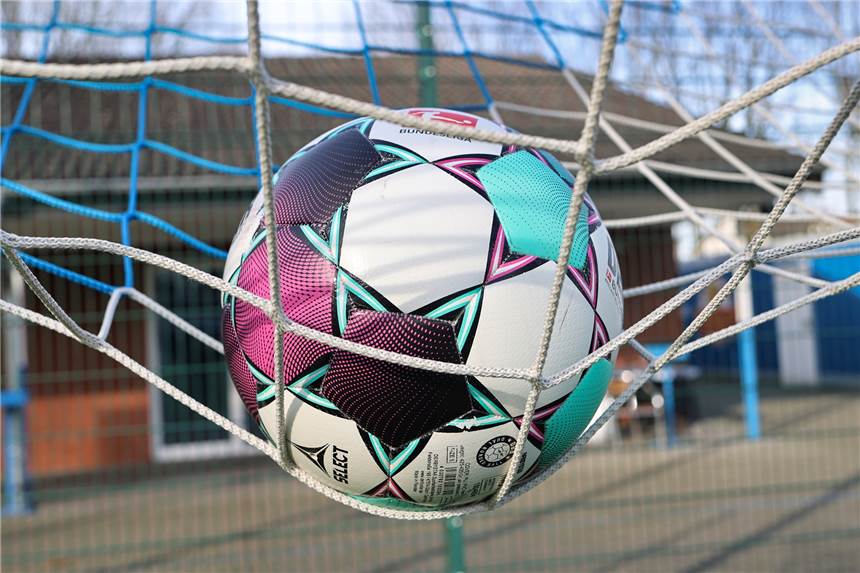 Amateurfußball: Während die NRW-Regierung wartet, nennen SPD-Länder möglichen Re-Start-Termin Die SPD geführten Bundesländer haben einen Lockerungsvorschlag vorgelegt.