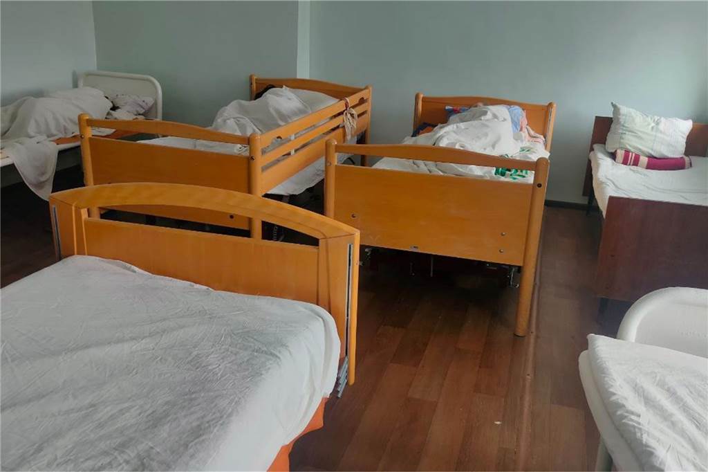 Dank aus der Ukraine: Gespendete Betten und Matratzen helfen in Not Bettenspende in der Ukraine