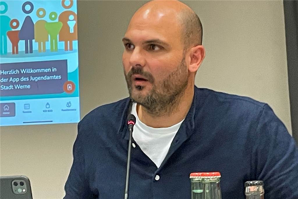 Spielplatz am Gradierwerk bekommt ein besonderes Motto Jugendamtsleiter Mike Rolefs berichtet dem Jugendhilfe-Ausschuss.