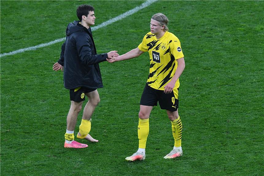 BVB-Podcast: Dortmunder Millionen-Wochen - Haaland bleibt Dauer-Nicht-Thema Die sportliche Zukunft von Erling Haaland liegt auch in der kommenden Saison bei Borussia Dortmund.