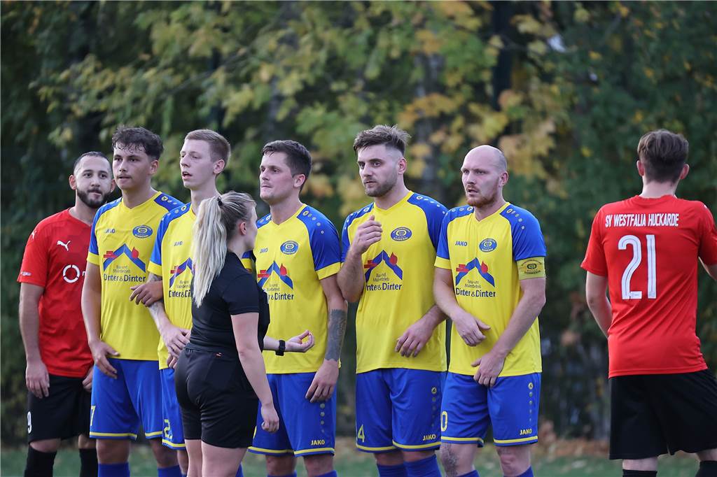 Die Spvg Schwerin lag gegen Westfalia Huckarde mit 1:0 vorn, geriet mit 1:3 in Rückstand und kassierte nach dem 2:3 das 2:4 in der Schlussminute.