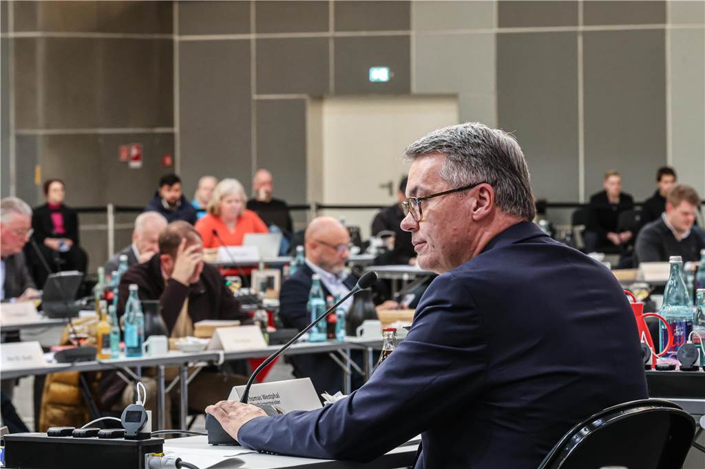 Energieeinkauf: DEW muss hohe Sicherheiten hinlegen - Die Stadt bürgt Die Stadt Dortmund als Bürge: Der Rat hat dazu ein Modell beschlossen, wie das funktionieren soll.
