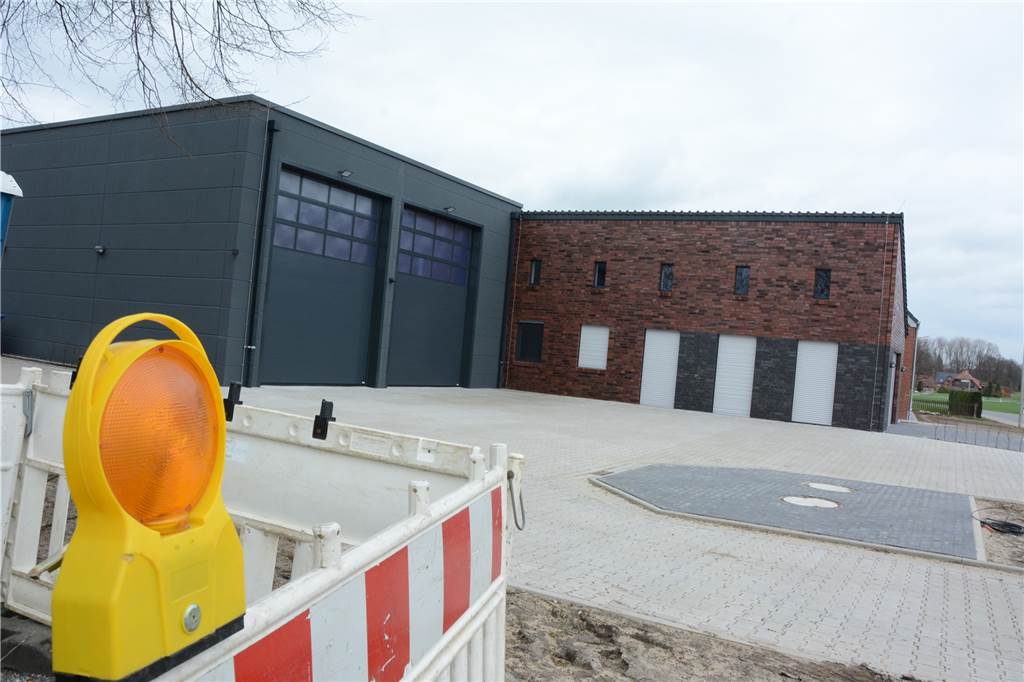 Vinnum: Viel Lob für den neuen Dorfladen - aber heftige Kritik an der Verkehrsbelastung Die Stadt investiert in die Infrastruktur. Bald kann die Feuerwehr in das neue Gerätehaus umziehen.