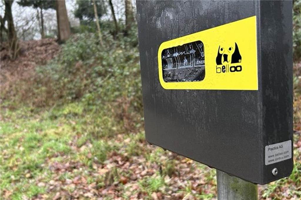 Kleine Häufchen, großer Ärger: Beschwerden über Hundekot nehmen zu Eine Kotbeutelstationen der Stadt Vreden