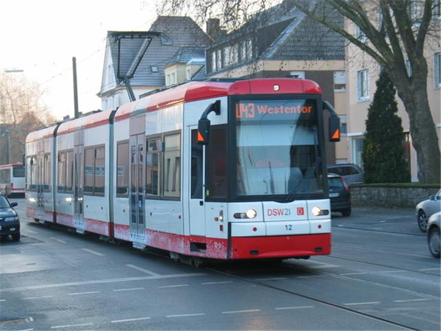 Körner Hellweg nach Unfall gesperrt - Stadtbahn U43 fuhr nicht Die Stadtbahn-Linie U43.