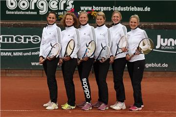Die Stadtlohner Aufstiegsmannschaft (v.l.): Nina Lueg, Sylvia Frieler, Christina Geuking, Pamela Janzen, Nina Winkelhaus, Kathryn Gräwers. Nicht auf dem Bild sind Yvonne Niederbracht, Lena Arentzen und Silke Terhechte