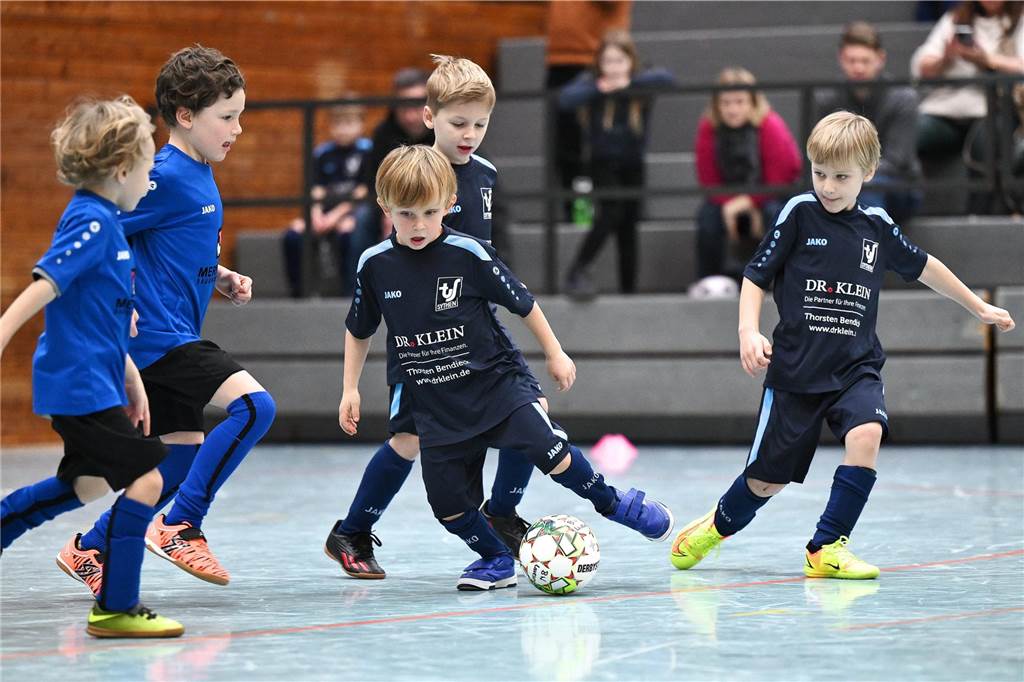 Die Stadtmeisterschaft der G-Junioren wurde wieder als Spielfest ausgetragen. Mit dabei waren Teams des TuS Haltern am See, TuS Sythen, SV Hullern, BW Lavesum, SV Bossendorf und JSG ETuS/Lippramsdorf.