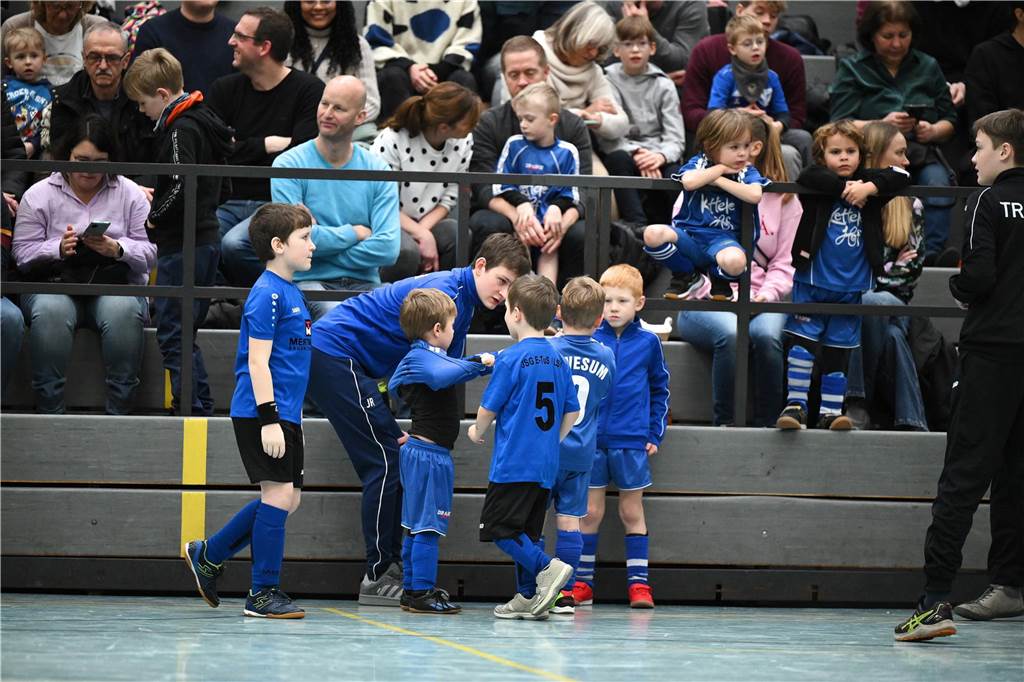 Die Stadtmeisterschaft der G-Junioren wurde wieder als Spielfest ausgetragen. Mit dabei waren Teams des TuS Haltern am See, TuS Sythen, SV Hullern, BW Lavesum, SV Bossendorf und JSG ETuS/Lippramsdorf.