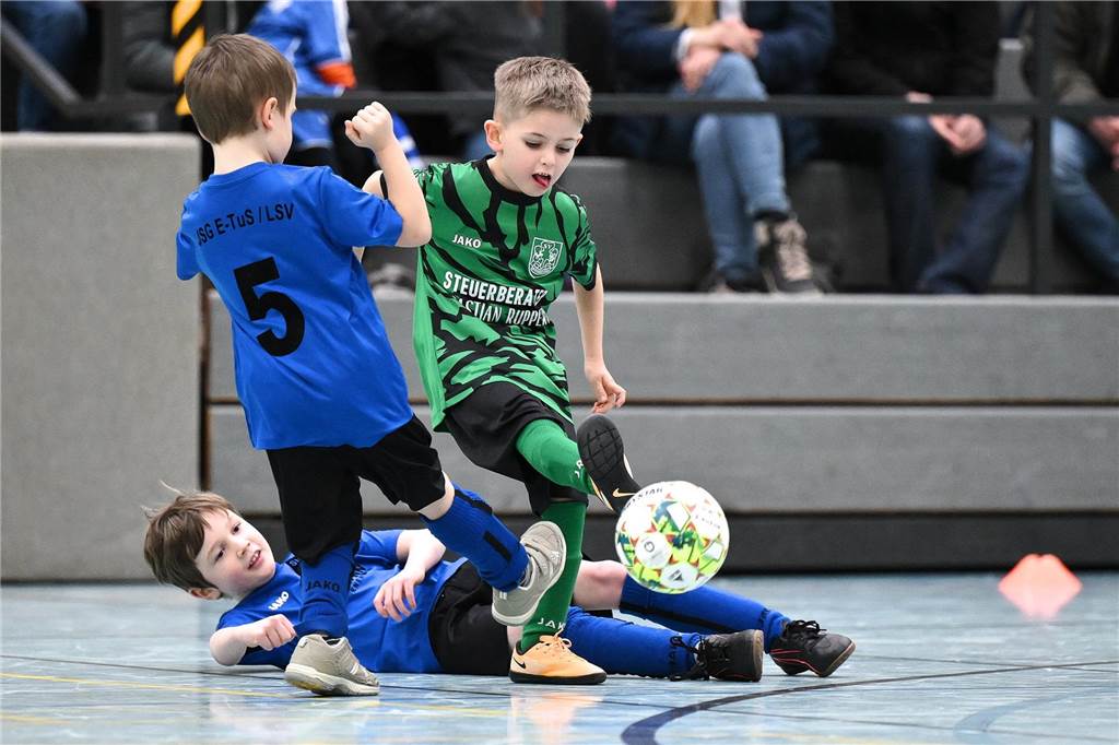 Die Stadtmeisterschaft der G-Junioren wurde wieder als Spielfest ausgetragen. Mit dabei waren Teams des TuS Haltern am See, TuS Sythen, SV Hullern, BW Lavesum, SV Bossendorf und JSG ETuS/Lippramsdorf.