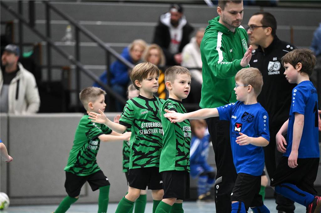 Die Stadtmeisterschaft der G-Junioren wurde wieder als Spielfest ausgetragen. Mit dabei waren Teams des TuS Haltern am See, TuS Sythen, SV Hullern, BW Lavesum, SV Bossendorf und JSG ETuS/Lippramsdorf.