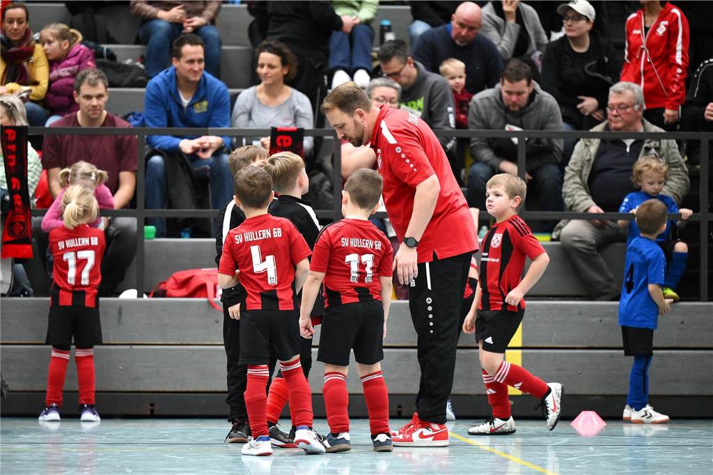 Die Stadtmeisterschaft der G-Junioren wurde wieder als Spielfest ausgetragen. Mit dabei waren Teams des TuS Haltern am See, TuS Sythen, SV Hullern, BW Lavesum, SV Bossendorf und JSG ETuS/Lippramsdorf.