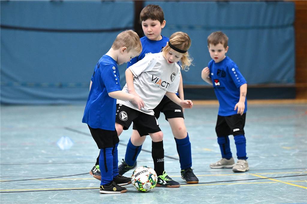 Die Stadtmeisterschaft der G-Junioren wurde wieder als Spielfest ausgetragen. Mit dabei waren Teams des TuS Haltern am See, TuS Sythen, SV Hullern, BW Lavesum, SV Bossendorf und JSG ETuS/Lippramsdorf.