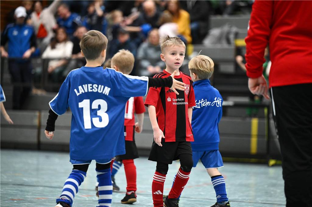 Die Stadtmeisterschaft der G-Junioren wurde wieder als Spielfest ausgetragen. Mit dabei waren Teams des TuS Haltern am See, TuS Sythen, SV Hullern, BW Lavesum, SV Bossendorf und JSG ETuS/Lippramsdorf.