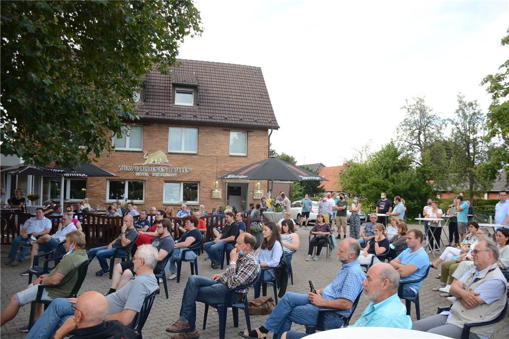 Siedlung Tönsholt soll festen Treffpunkt für die Anwohner bekommen Die Stadtteilkonferenz Altendorf-Ulfkottte am Mittwoch war gut besucht.