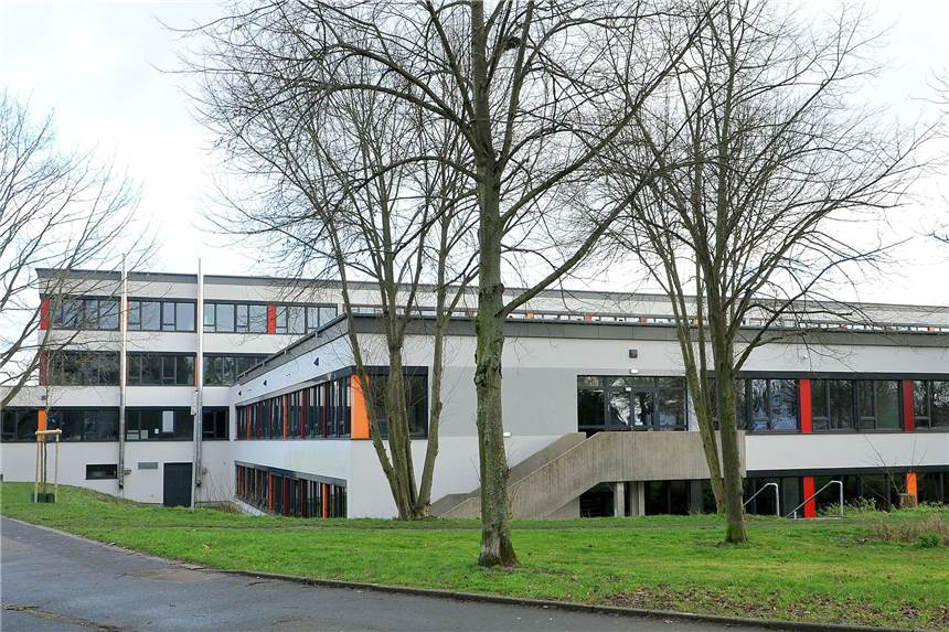 Gesamtschule Gänsewinkel mit den meisten Schulanmeldungen in der Stadt Die Städtische Gesamtschule Gänsewinkel an der Grünstraße 70. Hier gab es 126 Anmeldewünsche.