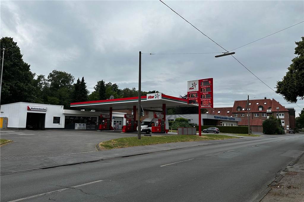 Festnahme nach drittem Überfall: Tankstellenbetreiber schildert Tatnacht Die Star-Tankstelle an der Pliesterbecker Straße ist am Mittwoch (28.6.) ausgeraubt worden.