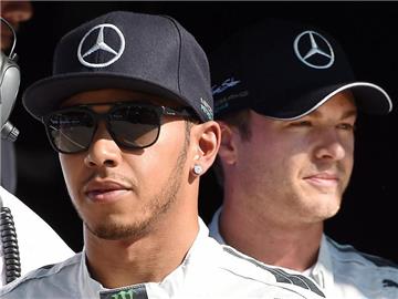 Die Statistik spricht für einen Sieg Lewis Hamiltons vor Nico Rosberg. Foto: Daniel Dal Zennaro