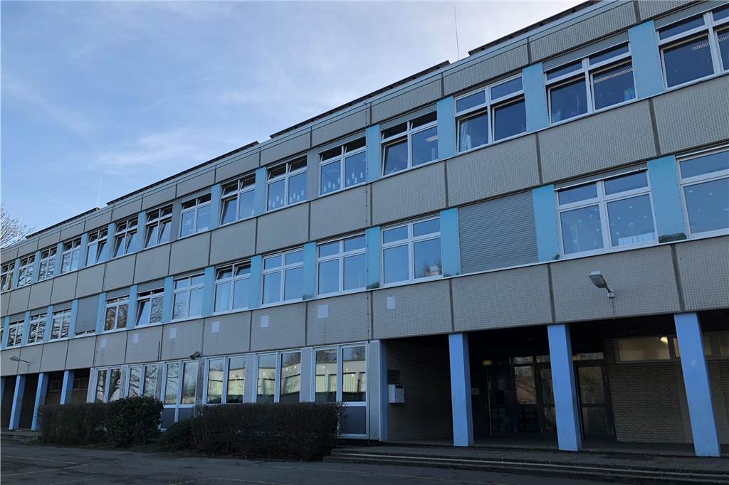 Schulstart in Corona-Zeiten: Schulleiterin lobt Eltern Die Steinbrink-Grundschule hat 256 Schüler und liegt an der Langschedestraße in Wickede