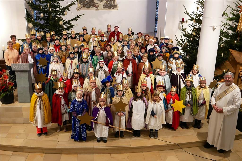Sternsinger in der St. Urbanus-Kirche