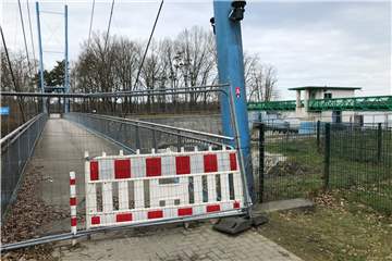 Die Steverbrücke am Walzenwehr soll neu gebaut werden.