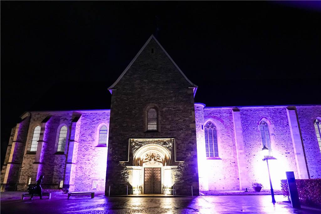 Stiftskirche beleuchtet