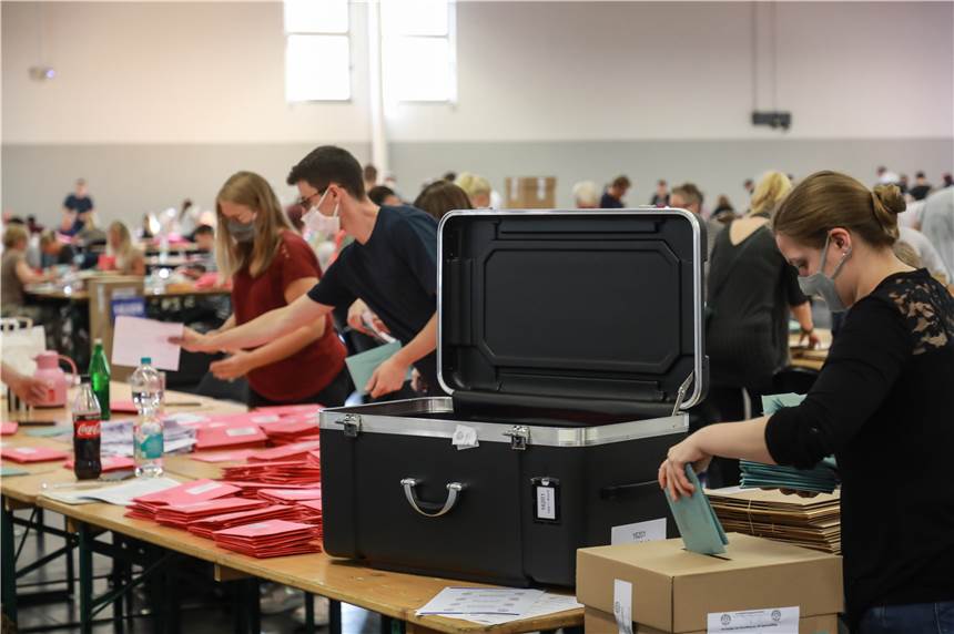 Wahlergebnisse: Wie die Stadt das Problem der Übermittlung lösen will Die Stimmen waren am Kommunalwahl-Abend oft schnell ausgezählt. Zum Problem wurde die Übermittlung der Ergebnisse aus den Wahllokalen.