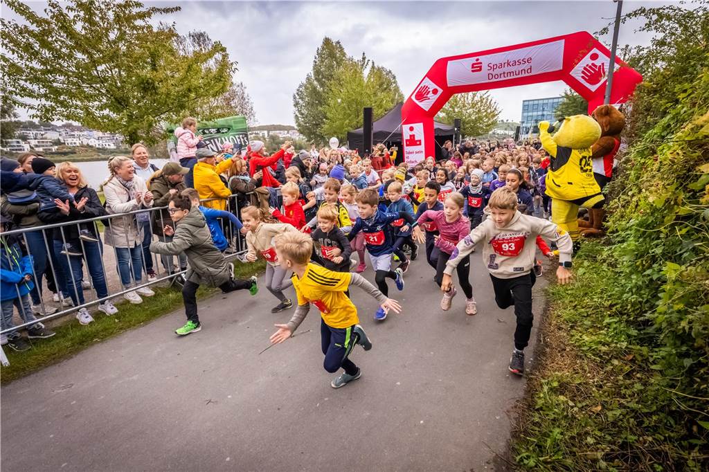 Die Stimmung bei dem Kinderlauf Kids Fun Run am Phoenix-See war großartig.