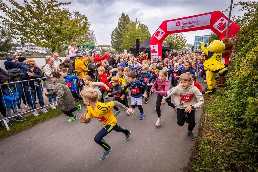 Die Stimmung bei dem Kinderlauf Kids Fun Run am Phoenix-See war großartig.
