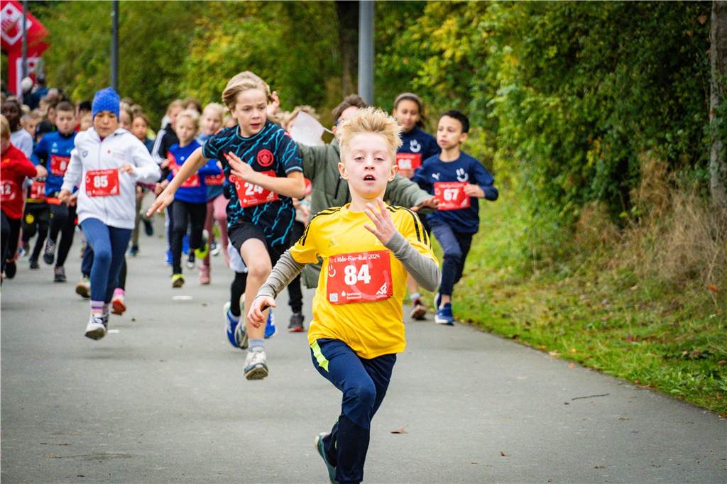 Die Stimmung bei dem Kinderlauf Kids Fun Run am Phoenix-See war großartig.