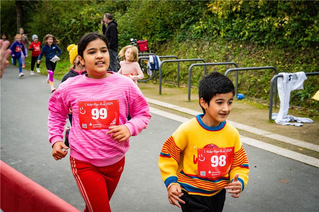 Die Stimmung bei dem Kinderlauf Kids Fun Run am Phoenix-See war großartig.