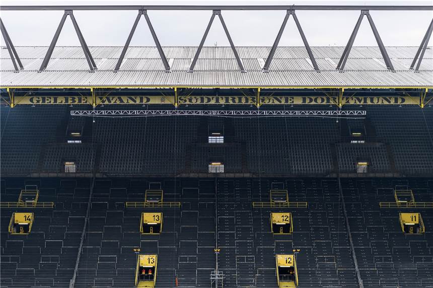 Bundesliga ohne Zuschauer: Stimmung per Knopfdruck und Geister-Choreo? Die Südtribüne ohne Fans - an dieses Bild werden sich die BVB-Fans in den kommenden Monaten gewöhnen müssen.