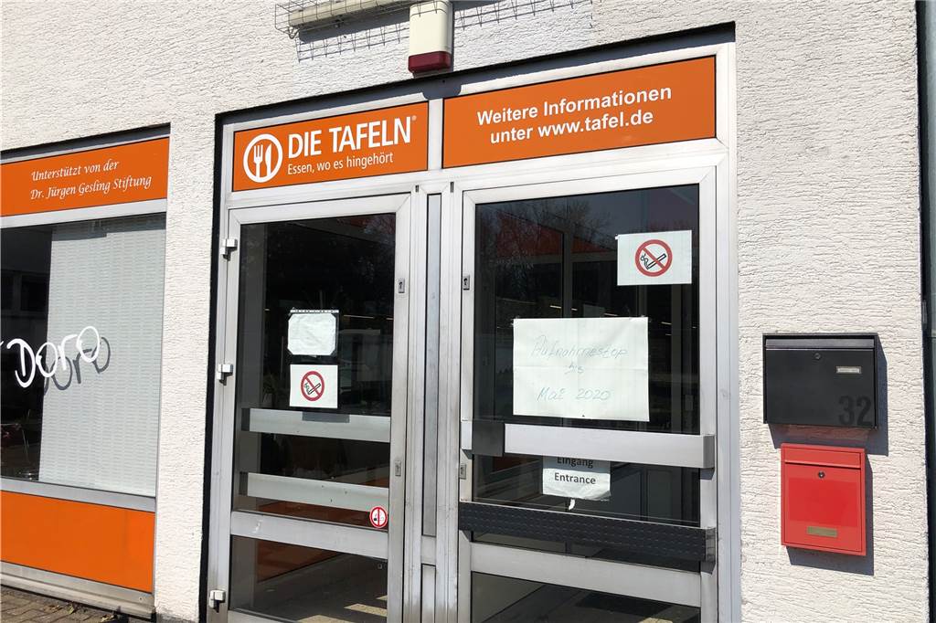 Tafel im Kreis Unna stellt den Betrieb ein – Letzte Ausgabe am Dienstag Die Tafelausgabe in Unna-Königsborn an der Dorotheenstraße ist eine der Ausgabestellen, die am Dienstag, 15. Dezember, noch einmal öffnen, bevor der Lockdown beginnt. In vielen der kleineren Ausgabestellen ist das Einhalten der geforderten Mindestabstände nicht möglich.