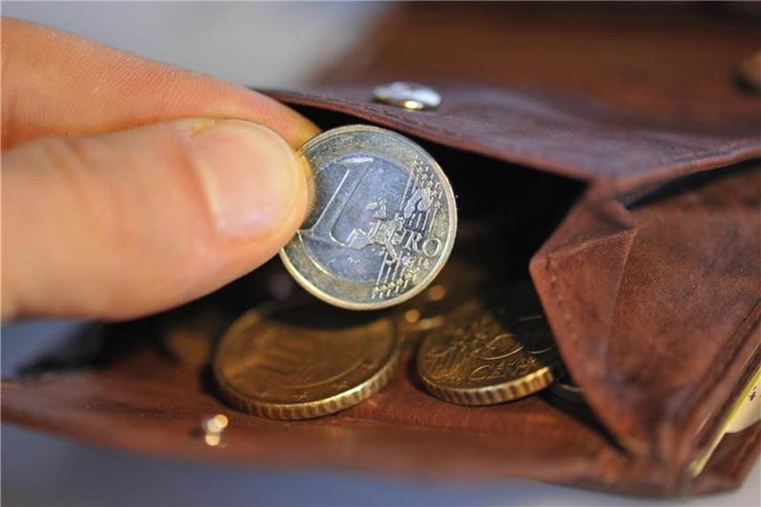 Tariflöhne in der ersten Jahreshälfte kräftig gestiegen Die Tariflöhne liegen deutlich über der allgemeinen Teuerung, sagen die Experten. Foto: Andreas Gebert
