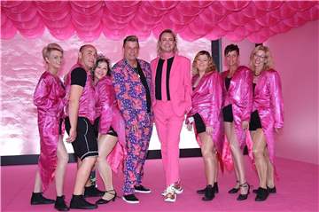 Die Terrortucken freuen sich auf ihren Auftritt und die vielen Gäste bei der Aids-Gala 2021 in der Europahalle. Nach einem Jahr Pandemie-Pause wird dann wieder unter dem Regenbogen getanzt.